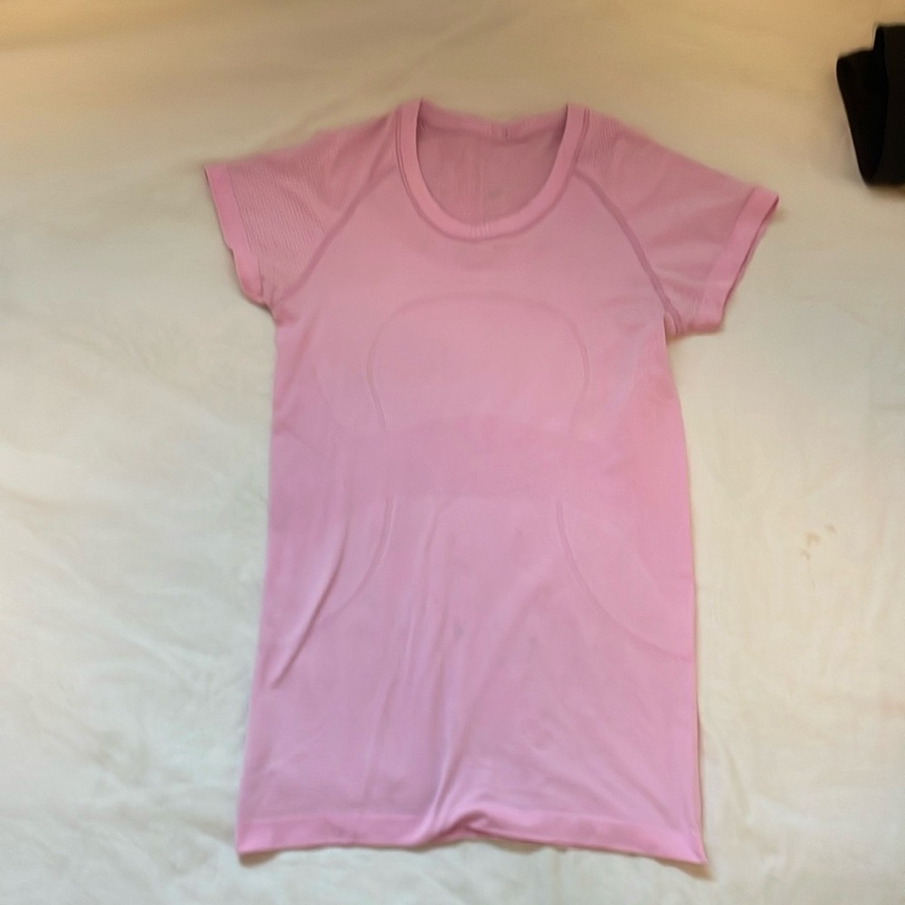 Lululemon swiftly tech